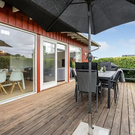 4 Bedroom In Casa vacanze Bogense