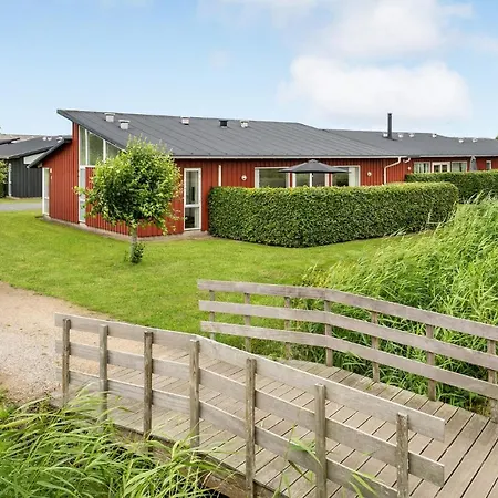 Prázdninový dům 4 Bedroom In Bogense