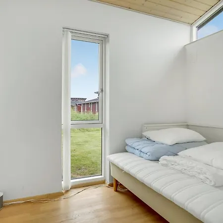 4 Bedroom In Bogense