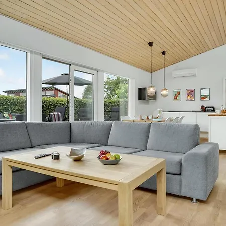 4 Bedroom In * Bogense